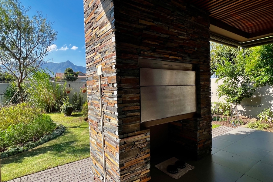 3 Bedroom Property for Sale in Earls Court Lifestyle Estate Western Cape
